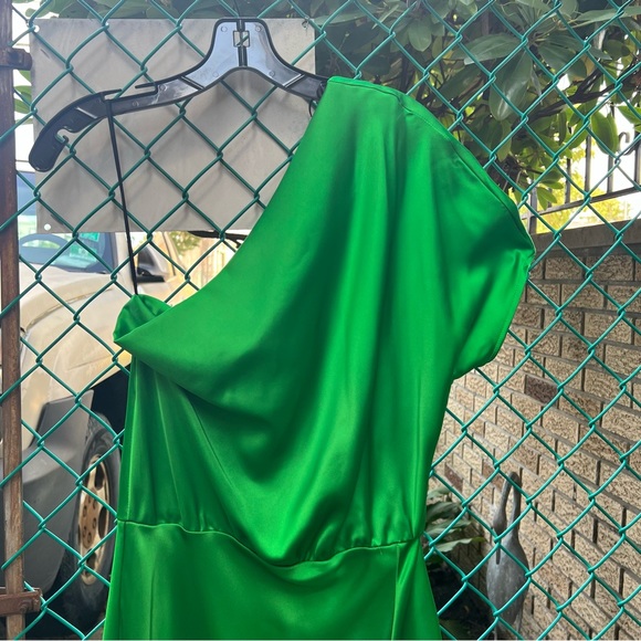 RENEE C. Women’s Satin One-shoulder Dress - M - Picture 13 of 13